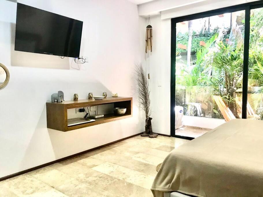 012 Modern Luxurious Wifi 100 Mb Apartment
